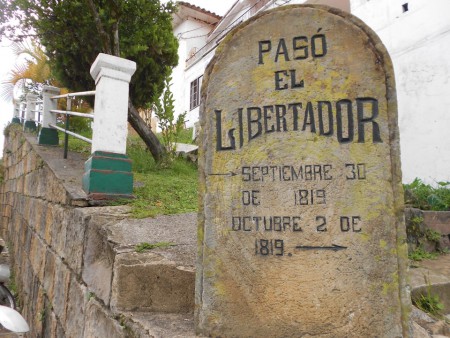 MONUMENTO PASO DEL LIBERTADOR